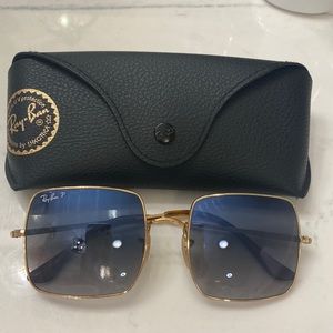 Polarized square Ray-Ban sunglasses